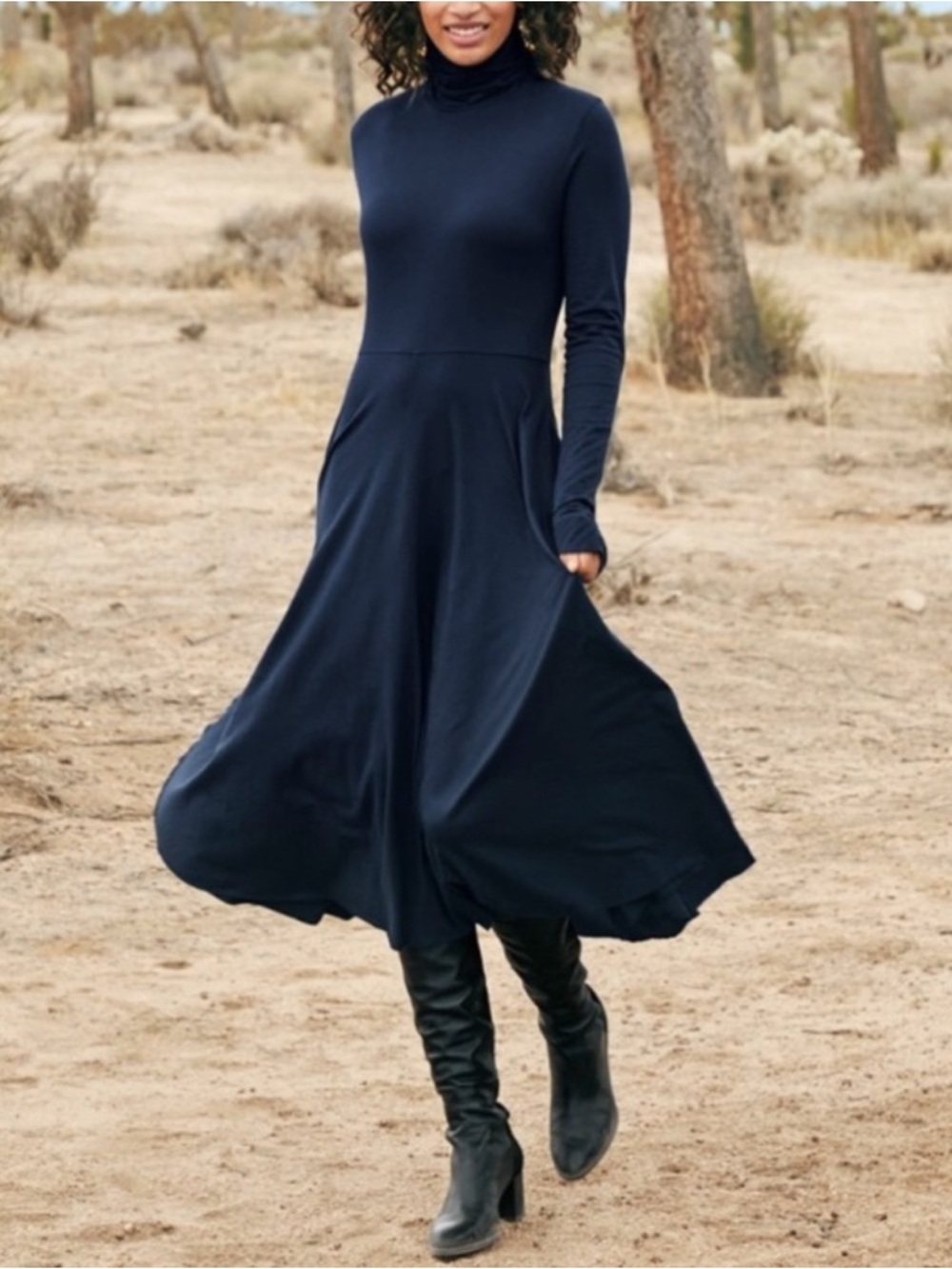 Peruvian Connection Ariana Navy Blue Stretch Jersey Turtleneck Medium